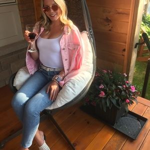 Meet your Posher, Olivia